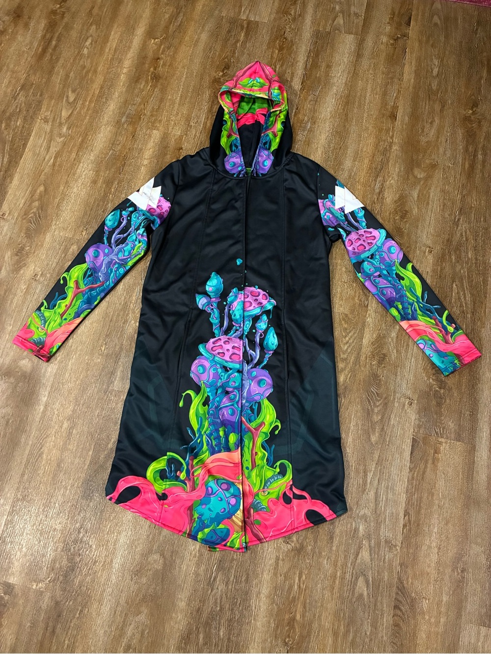 Scummy Bears Wakaan Hooded Cloak Size Small Psychedelic Artwork Music Festival